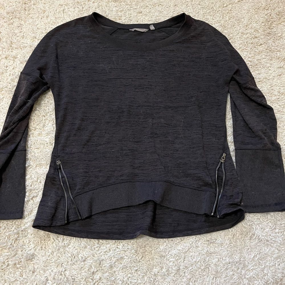 Athleta pull over hoodier size large